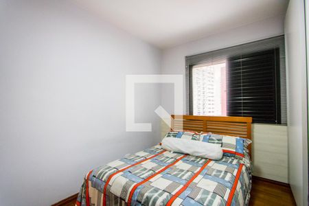 Apartamento à venda com 170m², 3 quartos e 2 vagasQuarto 2