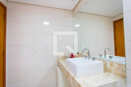 Apartamento à venda com 170m², 3 quartos e 2 vagasBanheiro social
