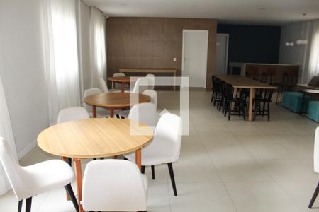 Apartamento para alugar com 35m², 2 quartos e sem vagaÁrea comum - Salão de festas