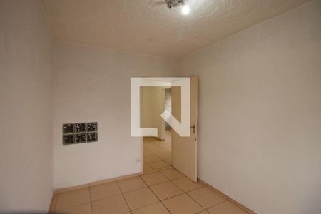 Quarto 1 de casa para alugar com 2 quartos, 45m² em Vila Zelina , São Paulo
