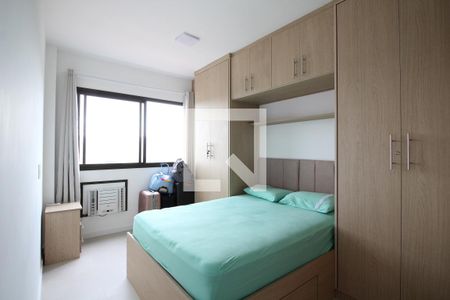 Suíte de apartamento para alugar com 2 quartos, 77m² em Barra da Tijuca, Rio de Janeiro
