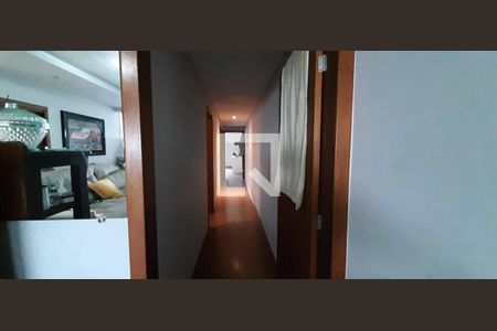 Corredor de casa para alugar com 3 quartos, 295m² em Conceicao, Osasco