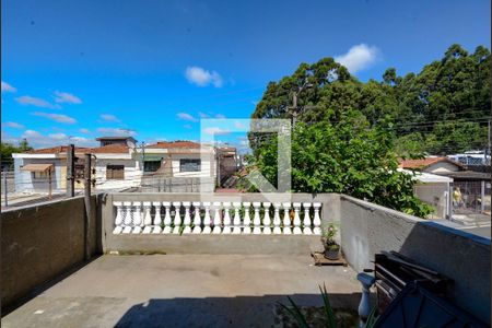 Casa à venda com 130m², 2 quartos e 2 vagas Casa à venda com 130m², 2 quartos e 2 vagasEdicula - quarto vista