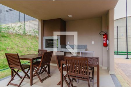 Apartamento para alugar com 32m², 2 quartos e sem vagaÁrea comum - Churrasqueira