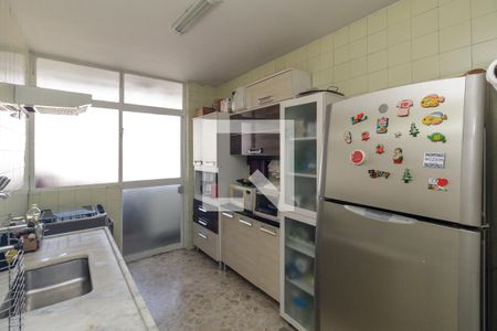 Apartamento à venda com 97m², 2 quartos e 1 vagaCozinha