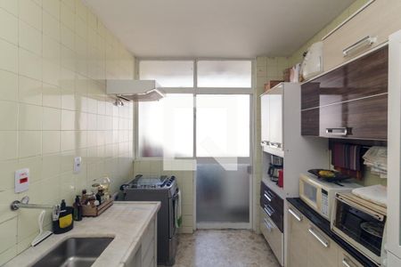 Apartamento à venda com 97m², 2 quartos e 1 vagaCozinha