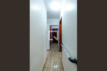 Corredor de casa à venda com 4 quartos, 280m² em Chácara Inglesa, São Paulo
