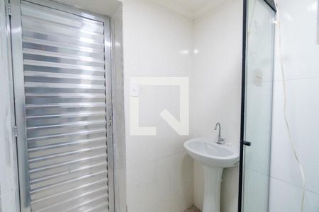 Banheiro da Suíte de casa para alugar com 1 quarto, 80m² em Vila Guarani (z Sul), São Paulo