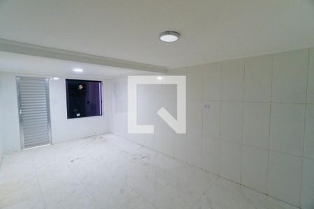Suite de casa para alugar com 1 quarto, 80m² em Vila Guarani (z Sul), São Paulo