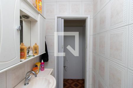 Casa à venda com 127m², 4 quartos e 2 vagas Casa à venda com 127m², 4 quartos e 2 vagasBanheiro da Suíte 1