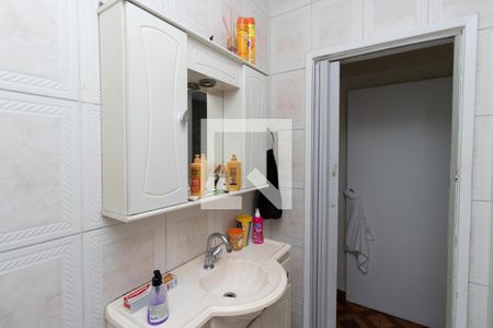 Casa à venda com 127m², 4 quartos e 2 vagas Casa à venda com 127m², 4 quartos e 2 vagasBanheiro da Suíte 1