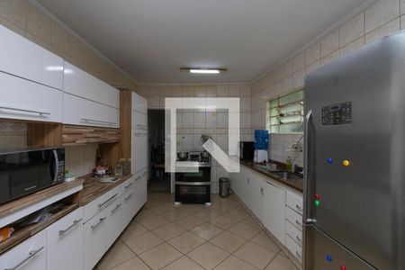 Casa à venda com 127m², 4 quartos e 2 vagas Casa à venda com 127m², 4 quartos e 2 vagasCozinha
