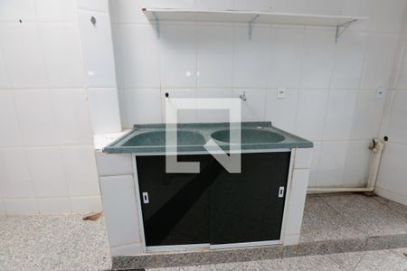 Casa à venda com 364m², 5 quartos e 2 vagasÁrea de Serviço