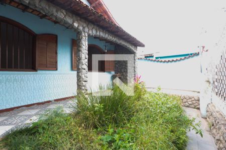 Casa à venda com 364m², 5 quartos e 2 vagasFachada