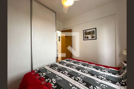 Quarto 1 de apartamento para alugar com 2 quartos, 70m² em Vila Alexandria, São Paulo