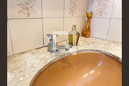 Apartamento para alugar com 70m², 2 quartos e 1 vagaBanheiro 