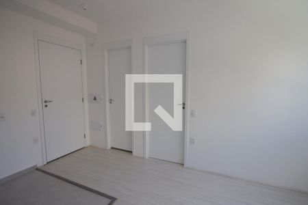 Sala de apartamento para alugar com 2 quartos, 36m² em Conjunto Residencial José Bonifácio, São Paulo