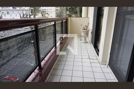 Apartamento à venda com 95m², 4 quartos e 1 vagaVaranda Sala