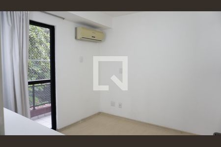 Apartamento à venda com 95m², 4 quartos e 1 vaga Suíte