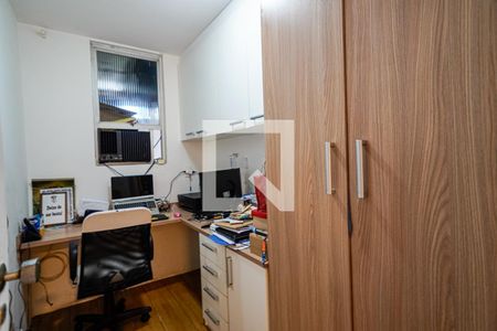Escritório de apartamento para alugar com 3 quartos, 230m² em Ingá, Niterói