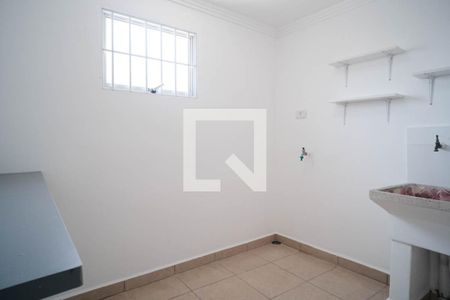 Casa para alugar com 50m², 2 quartos e sem vaga Casa para alugar com 50m², 2 quartos e sem vagaÁrea de Serviço