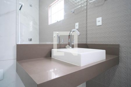 Casa para alugar com 50m², 2 quartos e sem vaga Casa para alugar com 50m², 2 quartos e sem vagaBanheiro