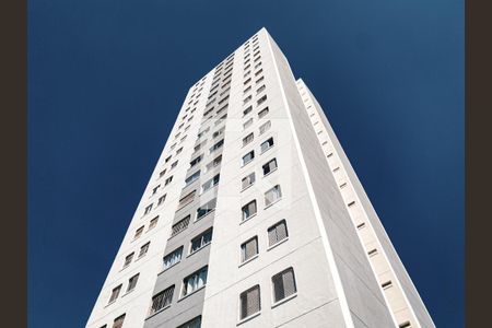 Apartamento para alugar com 62m², 2 quartos e 1 vagaFachada