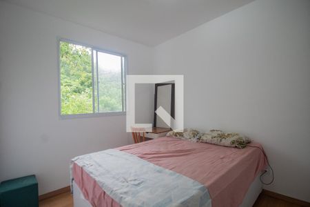 Quarto 1 de apartamento para alugar com 2 quartos, 44m² em Vargem Grande, Rio de Janeiro