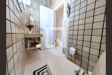 Casa à venda com 350m², 5 quartos e 5 vagasLavabo