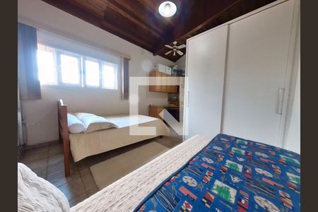 Casa à venda com 350m², 5 quartos e 5 vagasQuarto 2