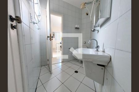 Casa à venda com 350m², 5 quartos e 5 vagasBanheiro Escritório