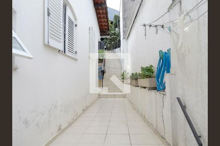 Casa à venda com 350m², 5 quartos e 5 vagasCorredor Externo