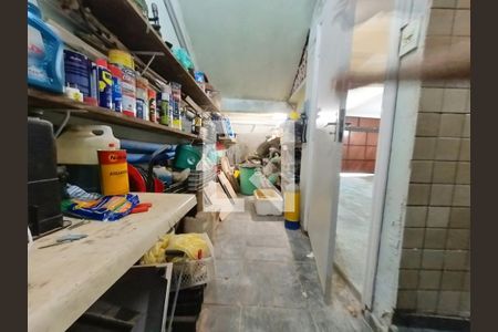 Casa à venda com 350m², 5 quartos e 5 vagasDepósito