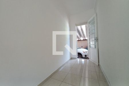 Casa à venda com 258m², 4 quartos e 3 vagas Casa à venda com 258m², 4 quartos e 3 vagasSala