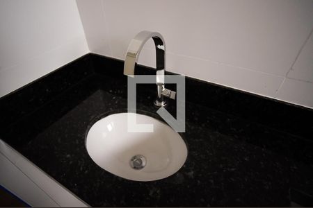 Apartamento à venda com 76m², 3 quartos e 2 vagasBanheiro