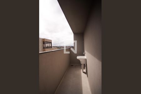 Apartamento à venda com 136m², 3 quartos e 3 vagas Apartamento à venda com 136m², 3 quartos e 3 vagasÁrea de Serviço