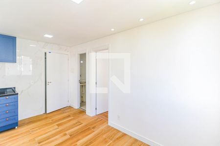 Sala de apartamento para alugar com 2 quartos, 34m² em Santo Amaro, São Paulo
