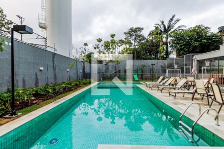 Apartamento para alugar com 34m², 2 quartos e sem vaga Apartamento para alugar com 34m², 2 quartos e sem vagaÁrea comum - Piscina