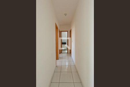 Corredor de apartamento à venda com 3 quartos, 84m² em Chácara, Betim