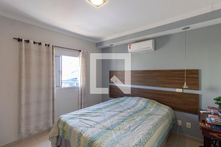 Casa à venda com 230m², 4 quartos e 2 vagasSuíte 