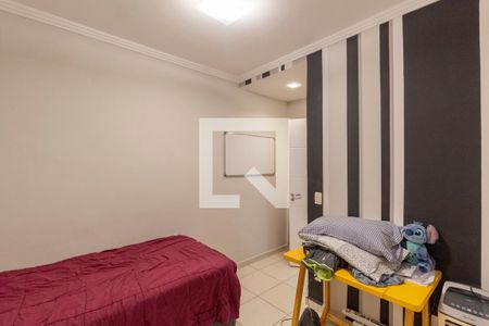 Quarto 1 de casa para alugar com 4 quartos, 230m² em Vila Carmosina, São Paulo