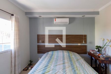 Casa à venda com 230m², 4 quartos e 2 vagasSuíte 
