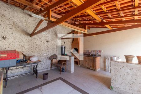 Casa à venda com 230m², 4 quartos e 2 vagasChurrasqueira 