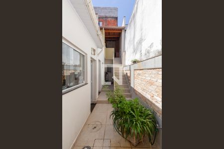 Casa à venda com 230m², 4 quartos e 2 vagasCorredor 