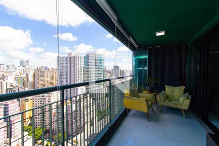 Studio à venda com 50m², 1 quarto e 1 vaga Studio à venda com 50m², 1 quarto e 1 vagaVaranda/Cozinha