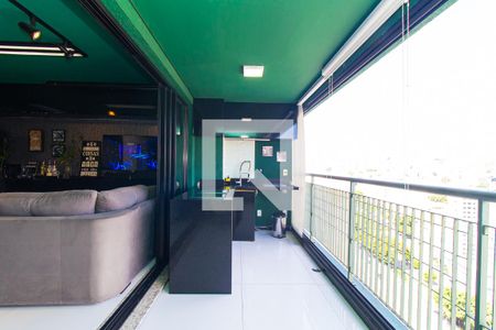 Studio à venda com 50m², 1 quarto e 1 vaga Studio à venda com 50m², 1 quarto e 1 vagaVaranda/Cozinha