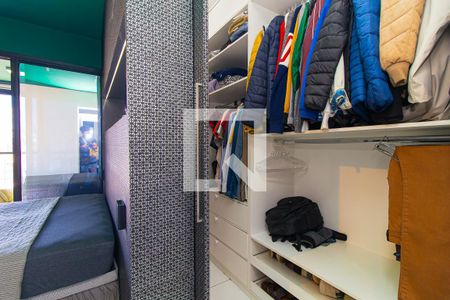 Studio à venda com 50m², 1 quarto e 1 vaga Studio à venda com 50m², 1 quarto e 1 vagaCloset