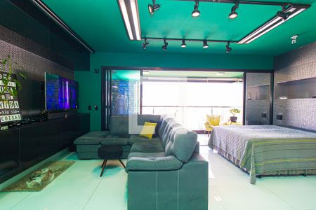 Studio à venda com 50m², 1 quarto e 1 vaga Studio à venda com 50m², 1 quarto e 1 vagaStudio