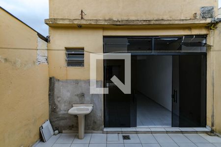 Vista - Quarto 1 de casa para alugar com 2 quartos, 200m² em Vila Industrial, Mogi das Cruzes