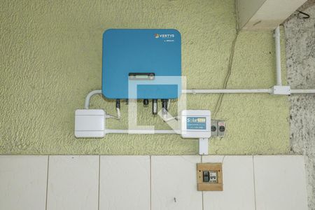 Casa à venda com 300m², 4 quartos e 1 vaga Casa à venda com 300m², 4 quartos e 1 vagaEnergia Solar